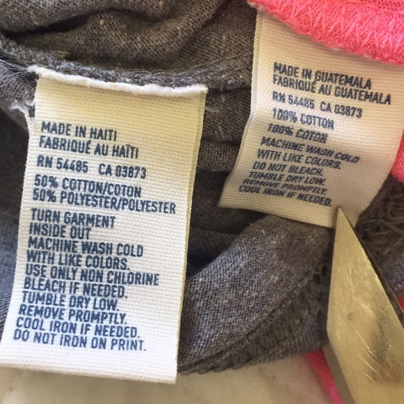 NWT Bundle of 2 American Eagle Tees - Picture 14 of 14